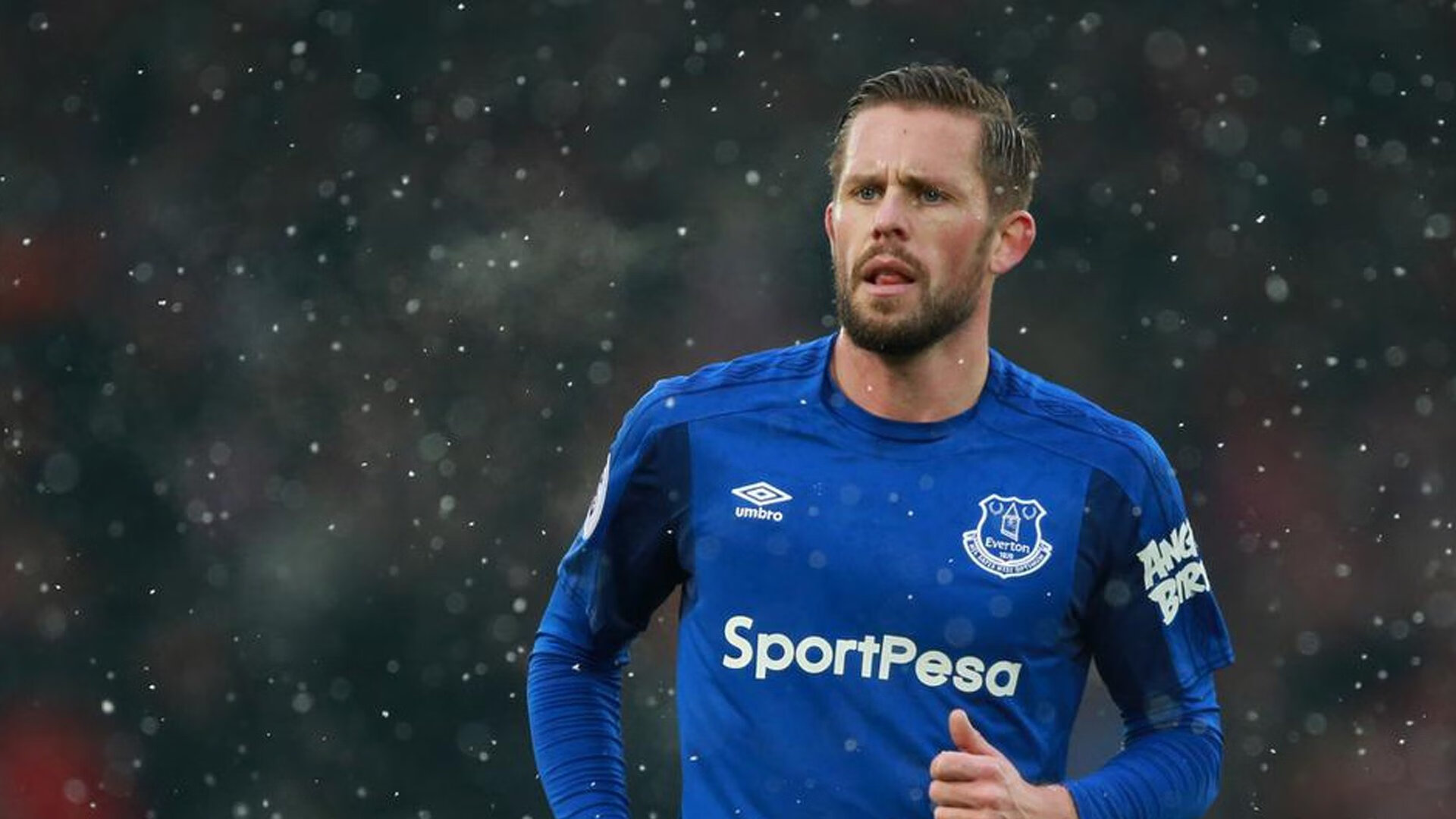 中超联赛VAR使用影响解析，英超var规则